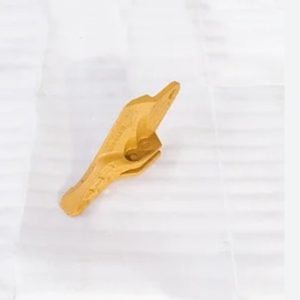 DINTE LATERAL DREAPTA CUPA BULDOEXCAVATOR HIDROMEK 810/10630